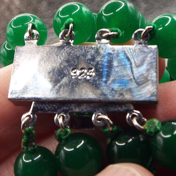 PERFECT CHINESE IMPERIAL JADEITE 4 STRD 8MM KNOTTED STERLING CLASP BRACELET 39 - Picture 2 of 9
